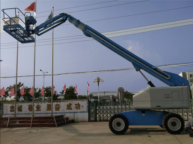 Dongfeng Jianghe Brand Self propelled Telescopic Boom Aerial Working Lifitng Platform 20-40m