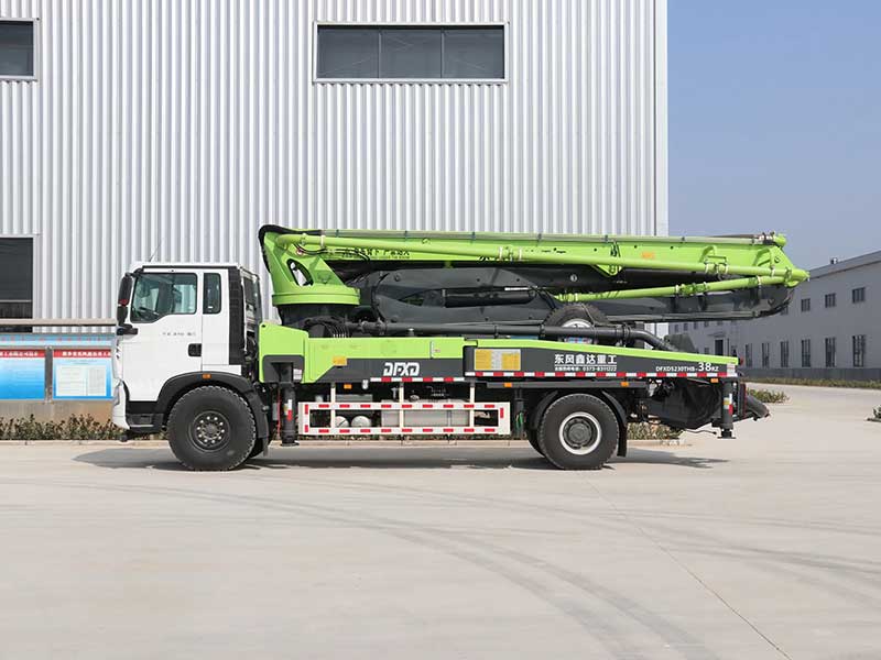 Howo 38m Concrete Pump Truck