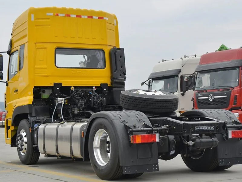 Dongfeng Used 4x2 Tractor Truck